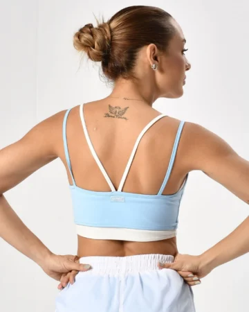 Alternative view of Top Two Lightblue/Vanilla Power