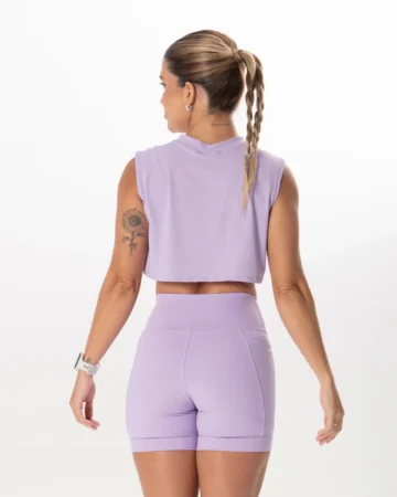 Alternative view of Cropped Cut Mistic