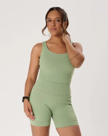 Short Race Pistachio
